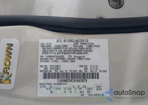 2006 Lincoln Town Car Signature Limited z USA, uszkodzony, nr VIN 1LNHM82W76Y603878